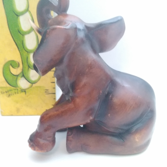 Raised Trunk Figurine Elephant With Tusk 5.75" Tall - Picture 5 of 9